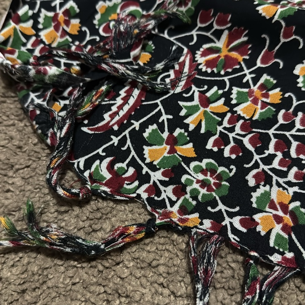 Cotton Blend Multi Wear Scar/Wrap/CoverUp/Pareo-EUC - Picture 7 of 10